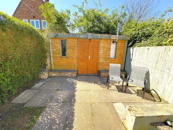 Thoroughsale Road, Corby