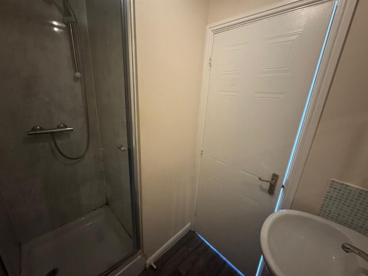 Bluebell Close, Corby