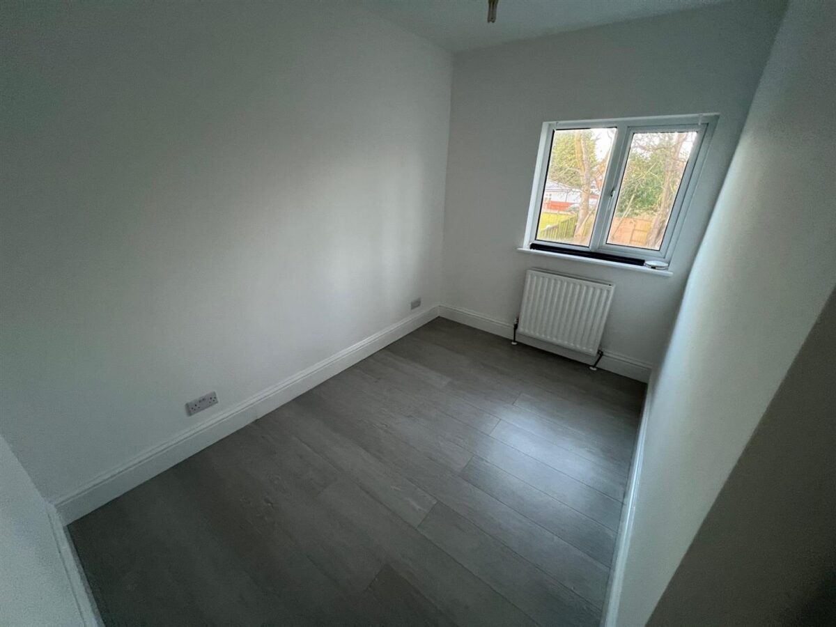 Pen Green Lane, Corby