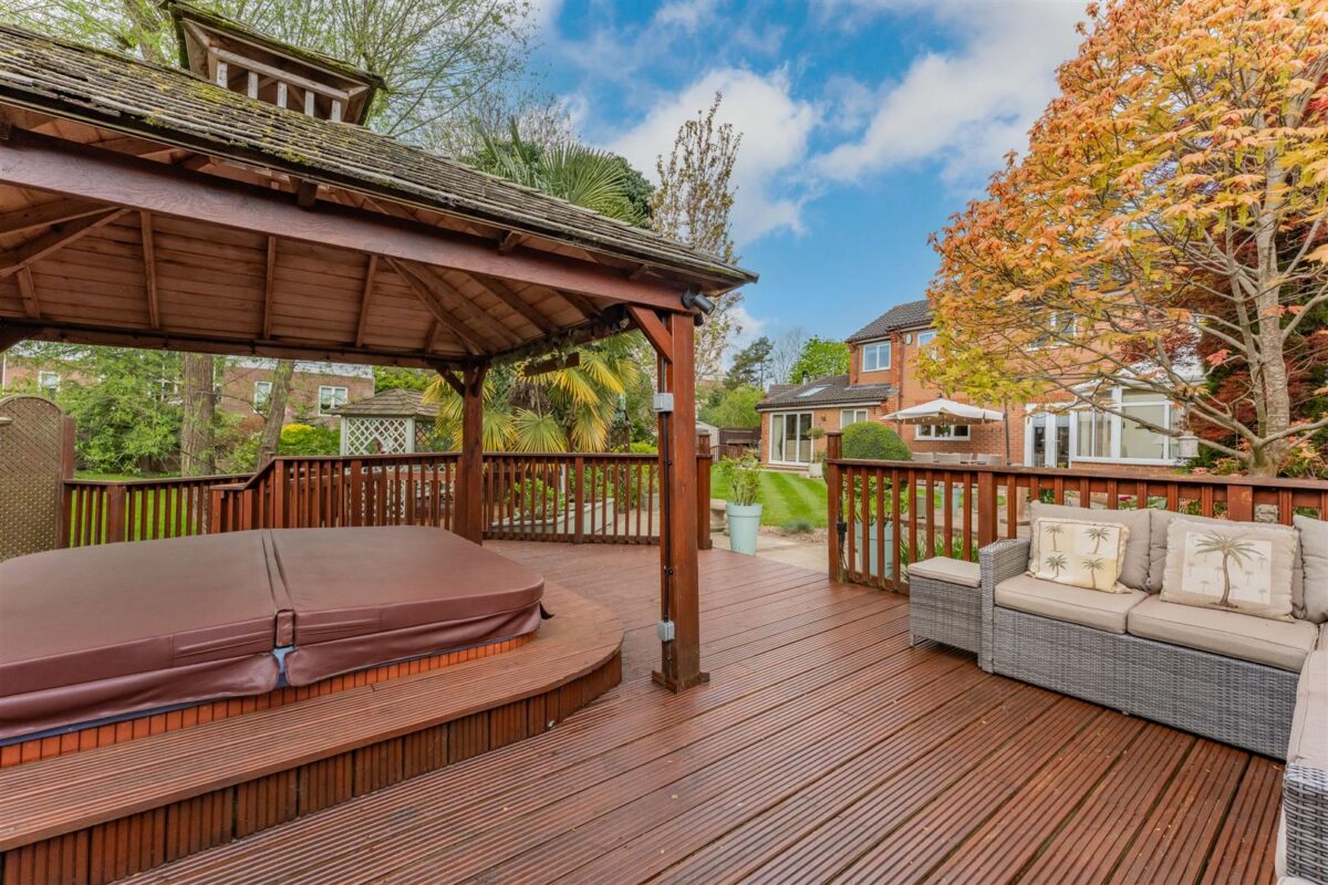 Beech Close, Desborough, Kettering