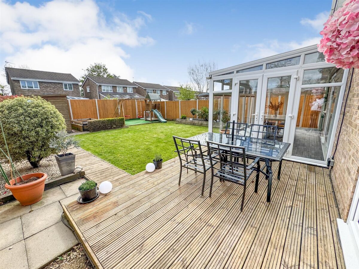 25, Tower Hill Road, Corby, North Northamptonshire