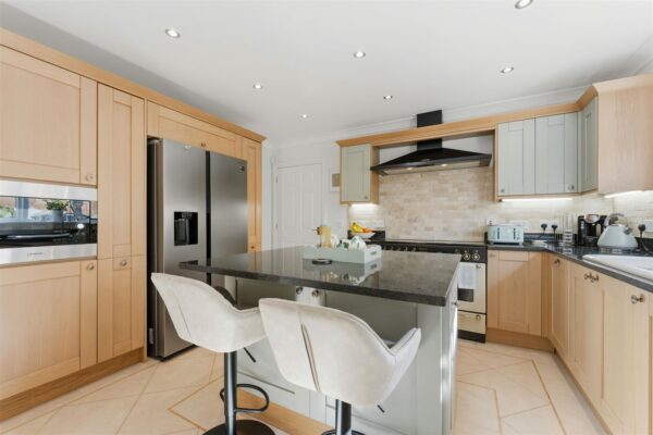 Beech Close, Desborough, Kettering