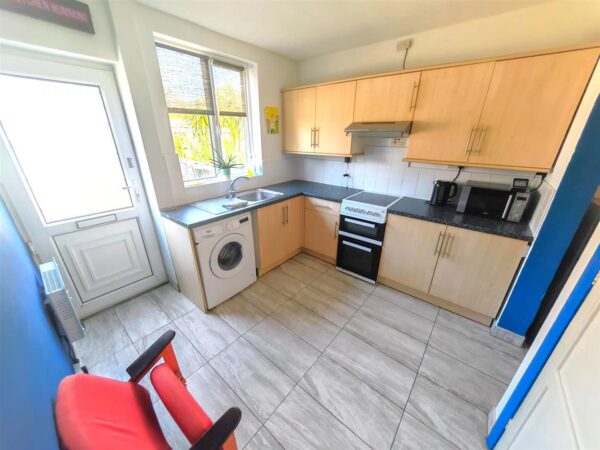 Highfield Grove, Corby
