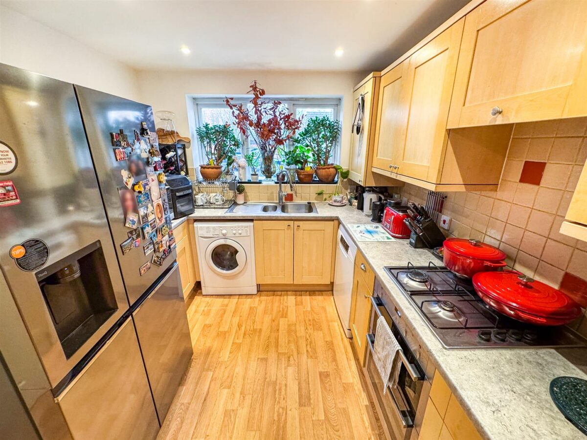 Melford Close, Corby