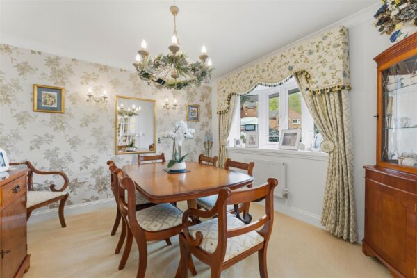 Beech Close, Desborough, Kettering