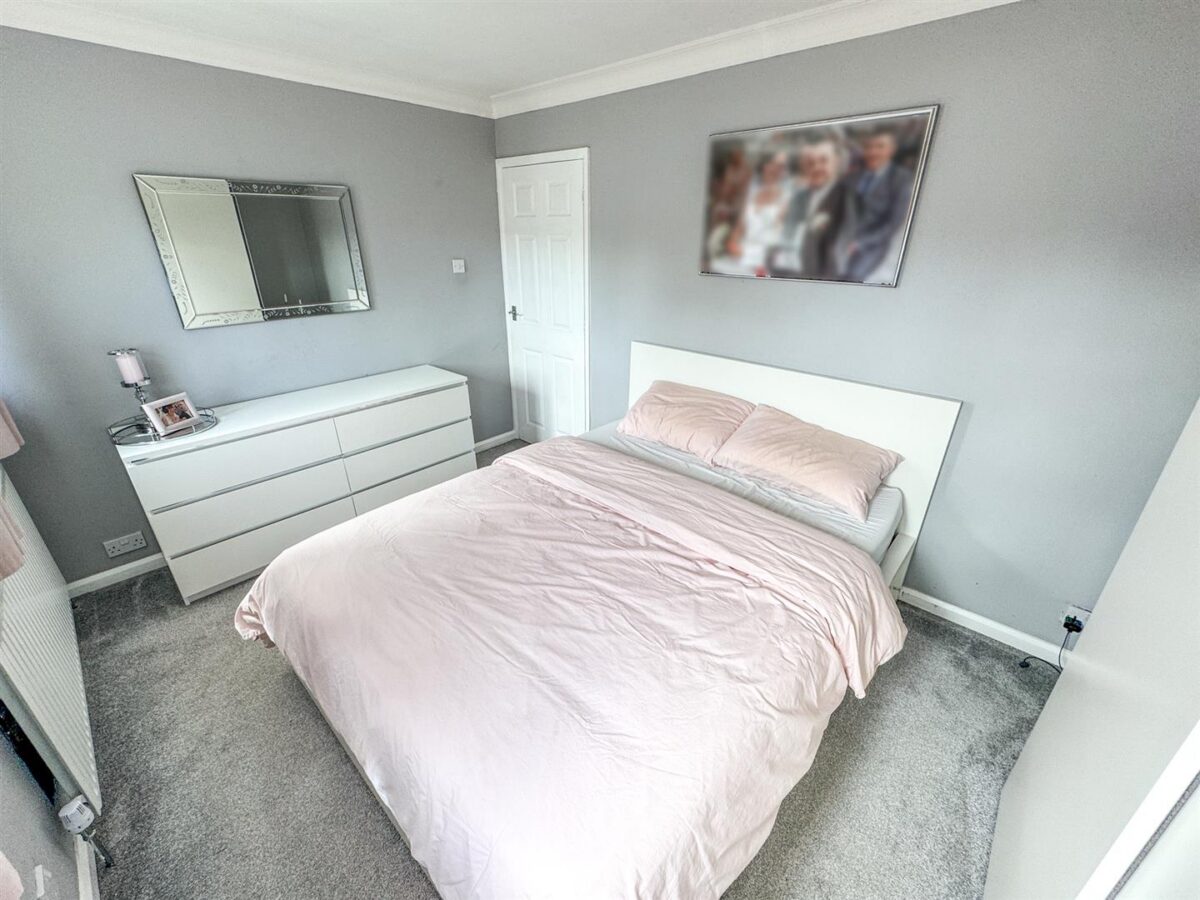 25, Tower Hill Road, Corby, North Northamptonshire