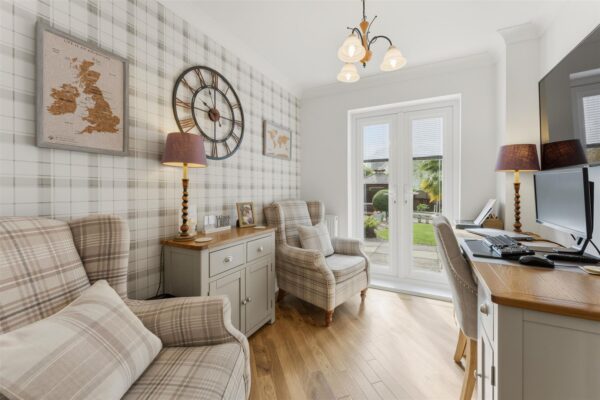 Beech Close, Desborough, Kettering