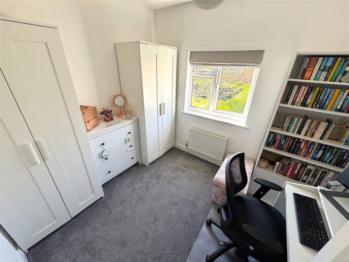 Thoroughsale Road, Corby