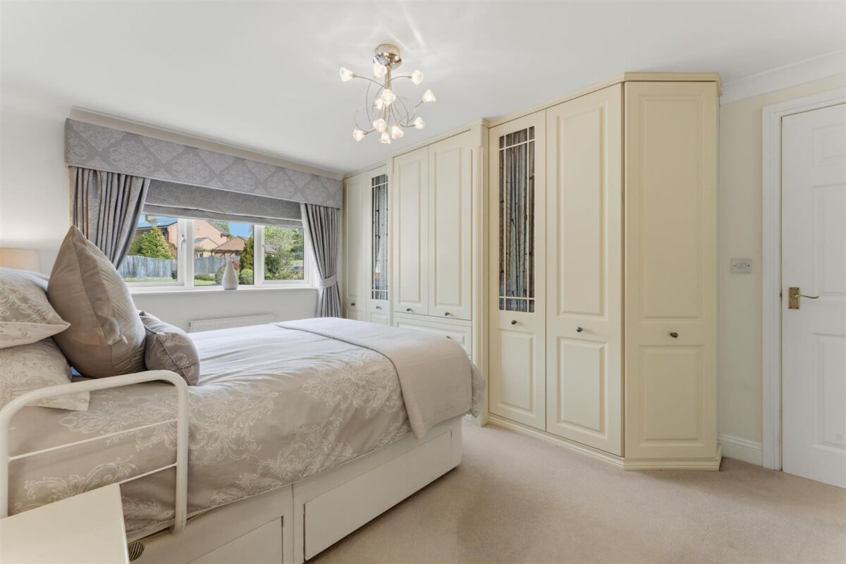 Beech Close, Desborough, Kettering