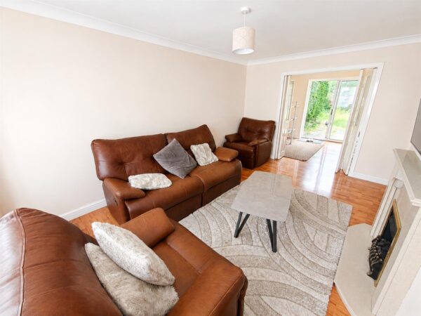 Skagerrak Close, Corby