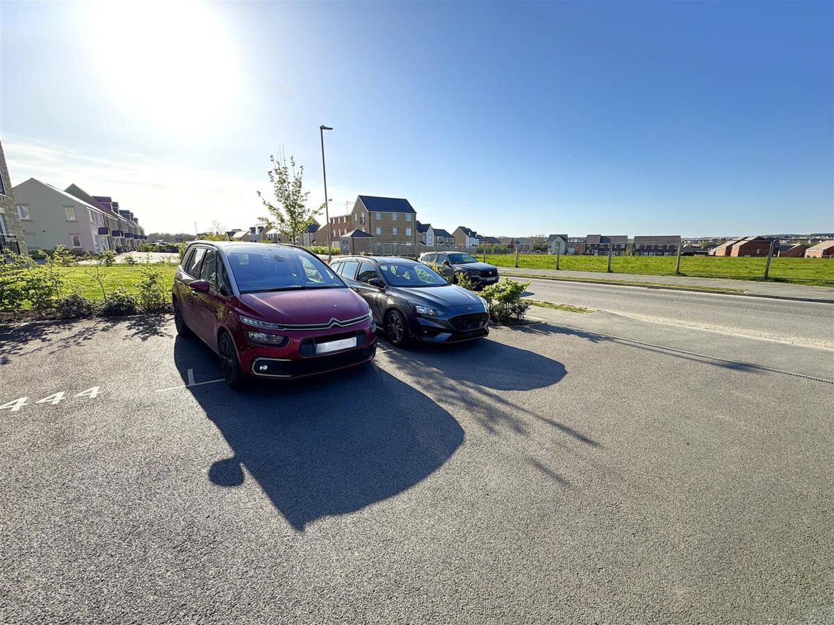 Airfield Way, Weldon, Corby