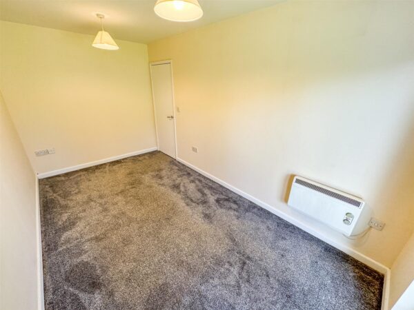 Langdale Grove, Corby