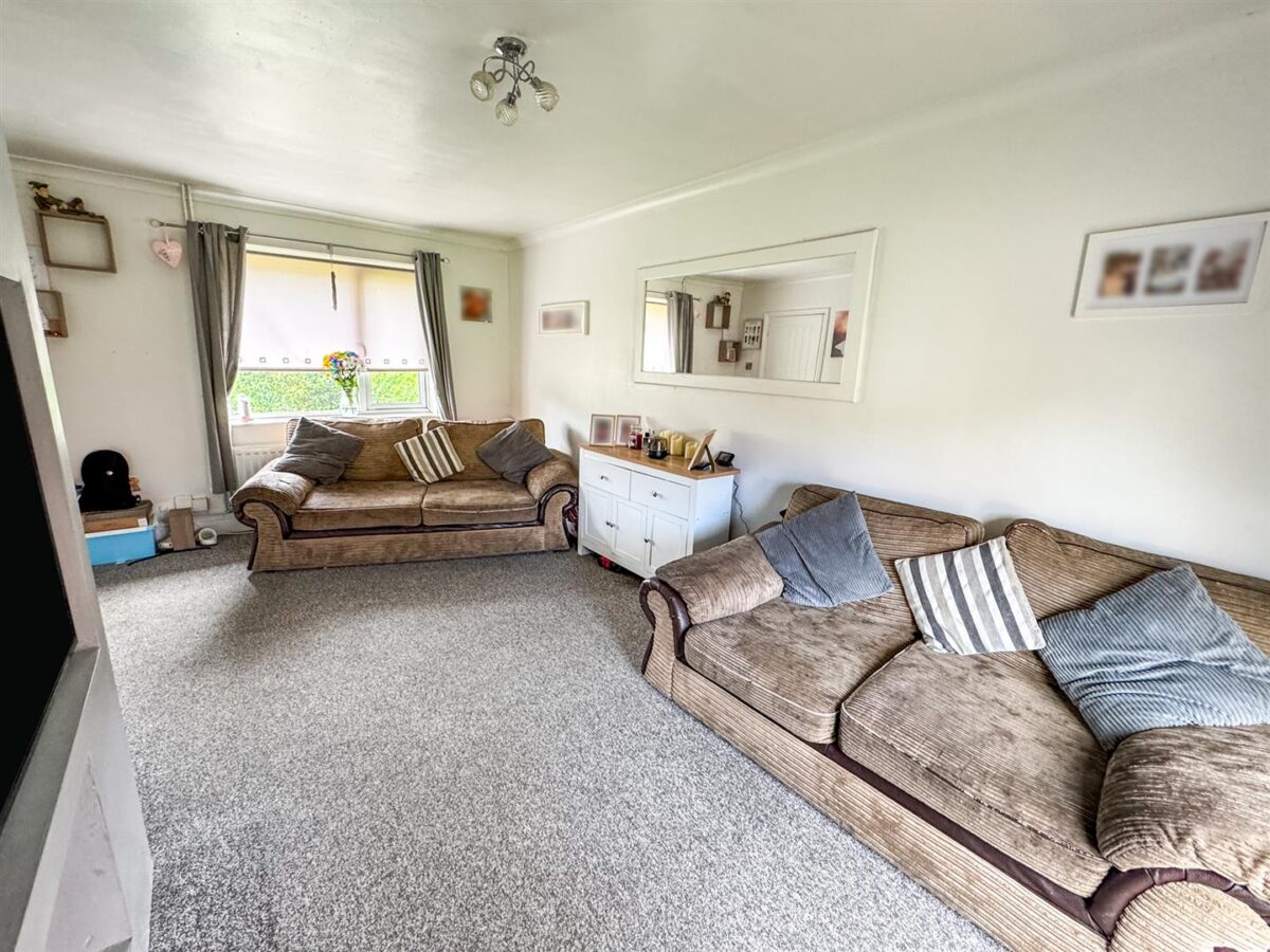 Willetts Close, Corby