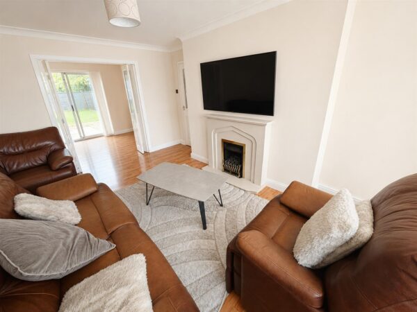 Skagerrak Close, Corby