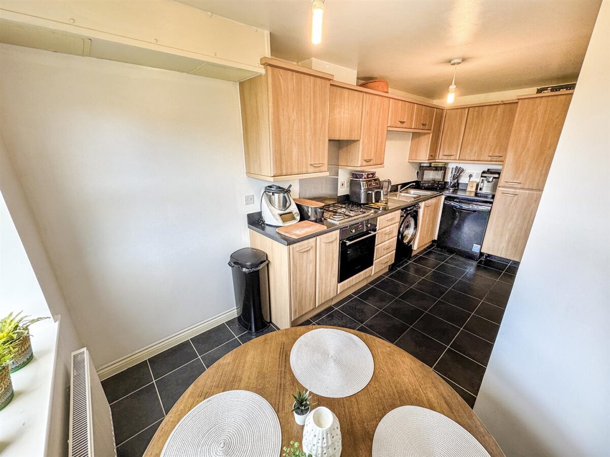 Clarendon Close, Corby