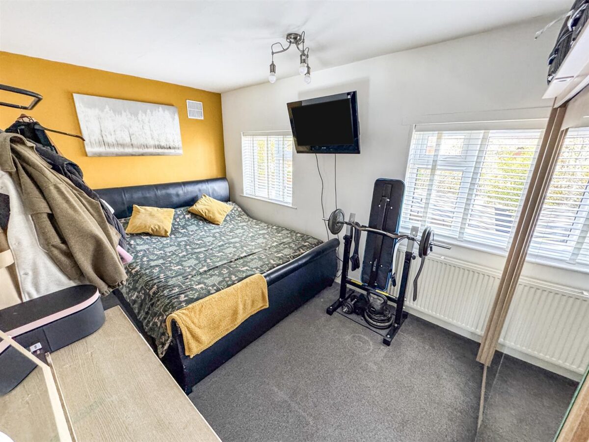 Fineshade Grove, Corby