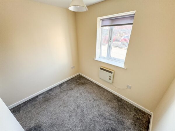 Langdale Grove, Corby