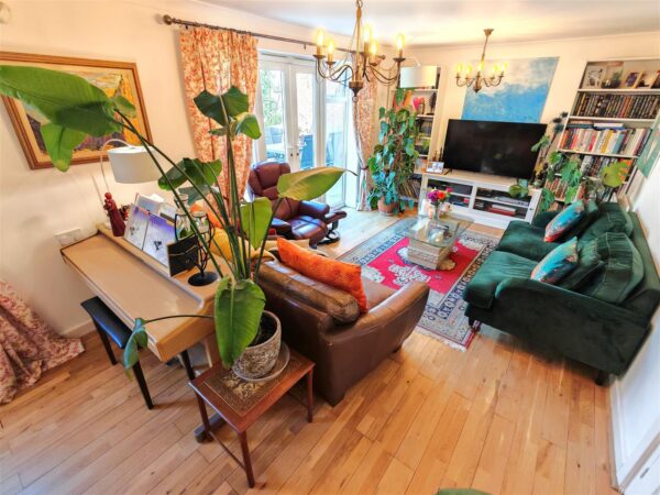 Melford Close, Corby