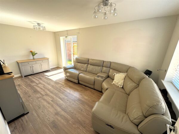 Sunningdale drive, Corby