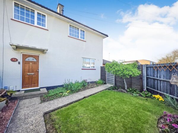 Shakespeare Way, Corby