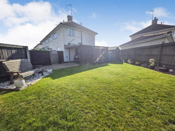 Shakespeare Way, Corby