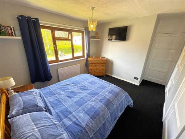 Studfall Avenue, Corby