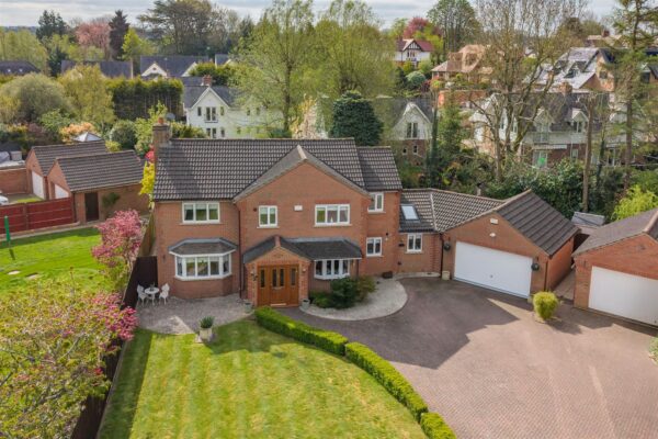 Beech Close, Desborough, Kettering