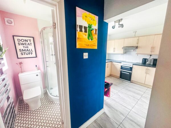 Highfield Grove, Corby