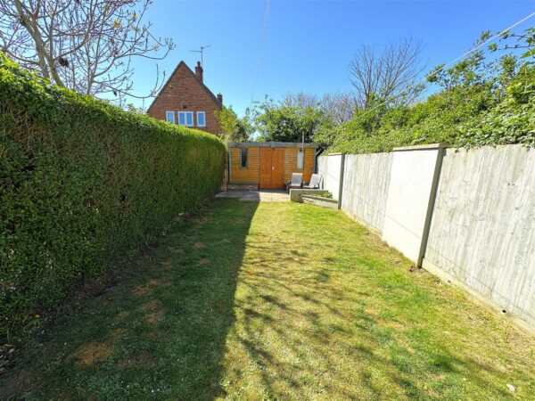 Thoroughsale Road, Corby