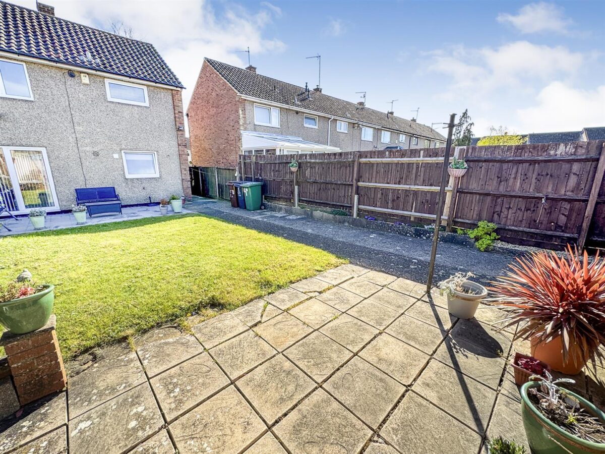 Langport Green, Corby