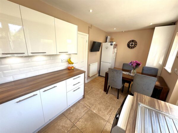 Thoroughsale Road, Corby