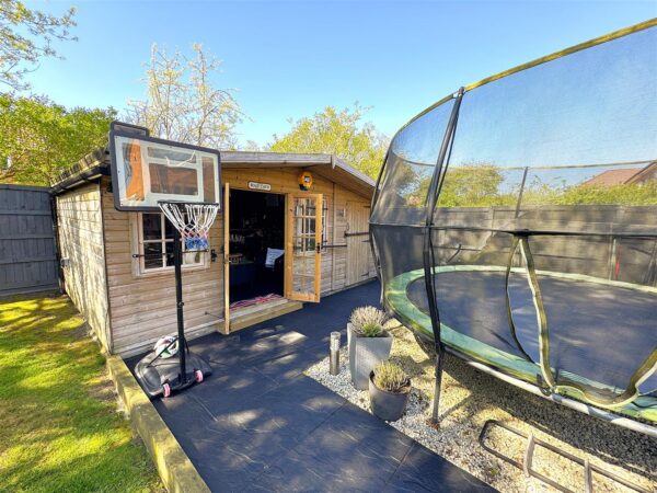 Fineshade Grove, Corby