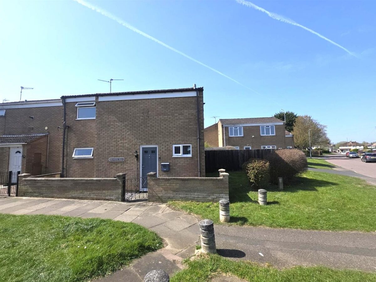 Browning Walk, Corby