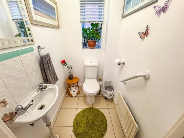 Melford Close, Corby