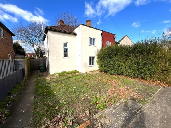 Pen Green Lane, Corby