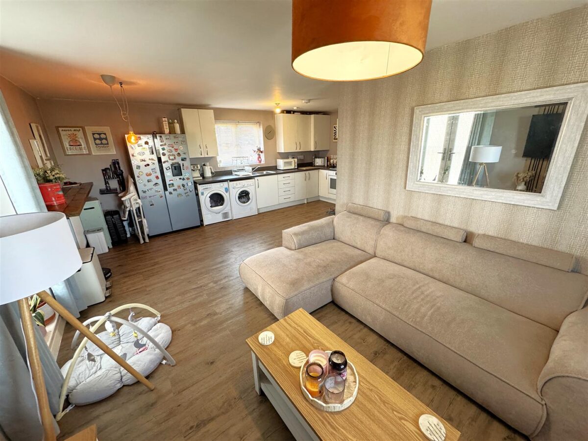 Airfield Way, Weldon, Corby