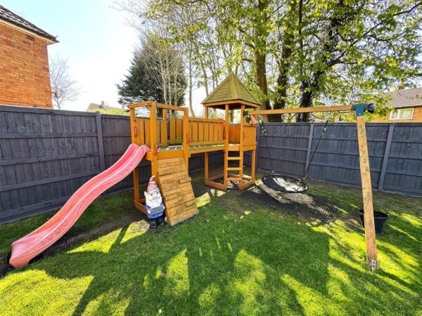 Fineshade Grove, Corby