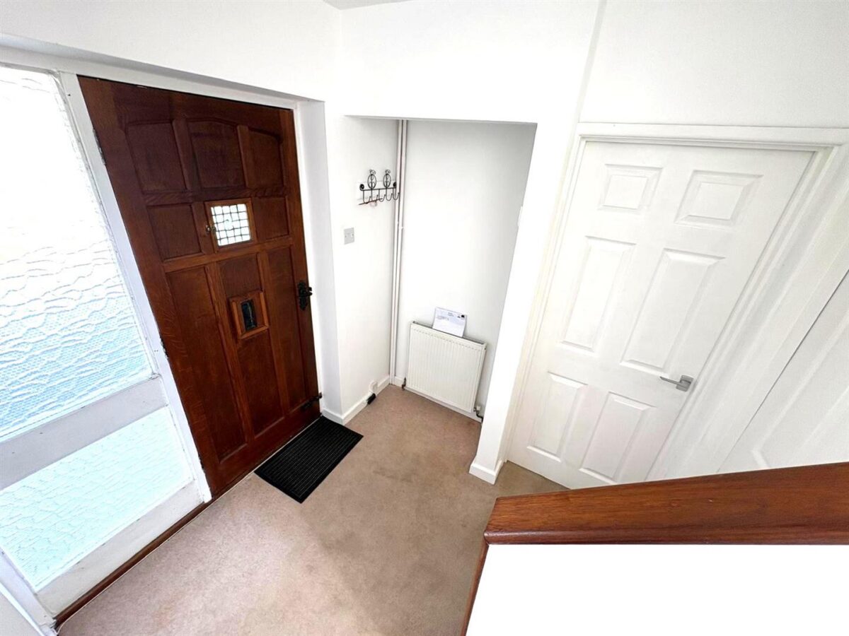 Studfall Avenue, Corby