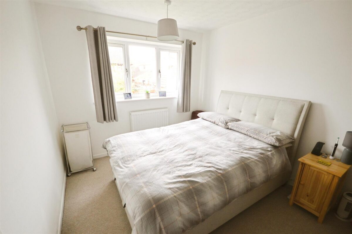 Charnwood Road, Corby