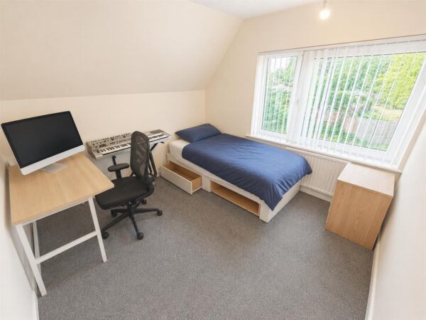 Skagerrak Close, Corby