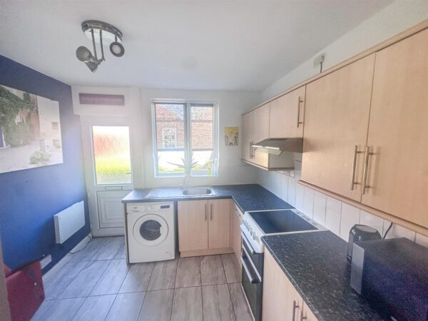 Highfield Grove, Corby