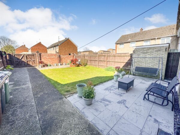 Langport Green, Corby