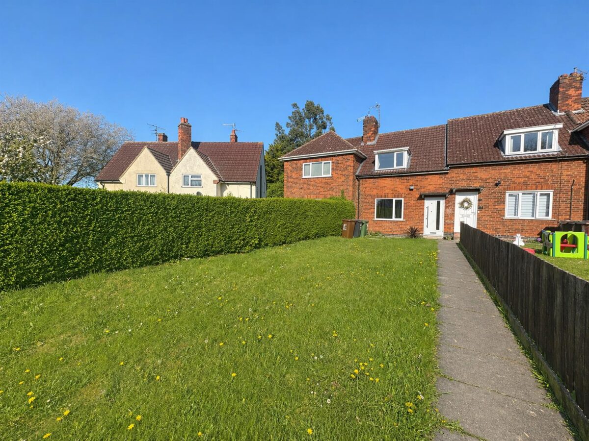 Whitworth Avenue, Corby