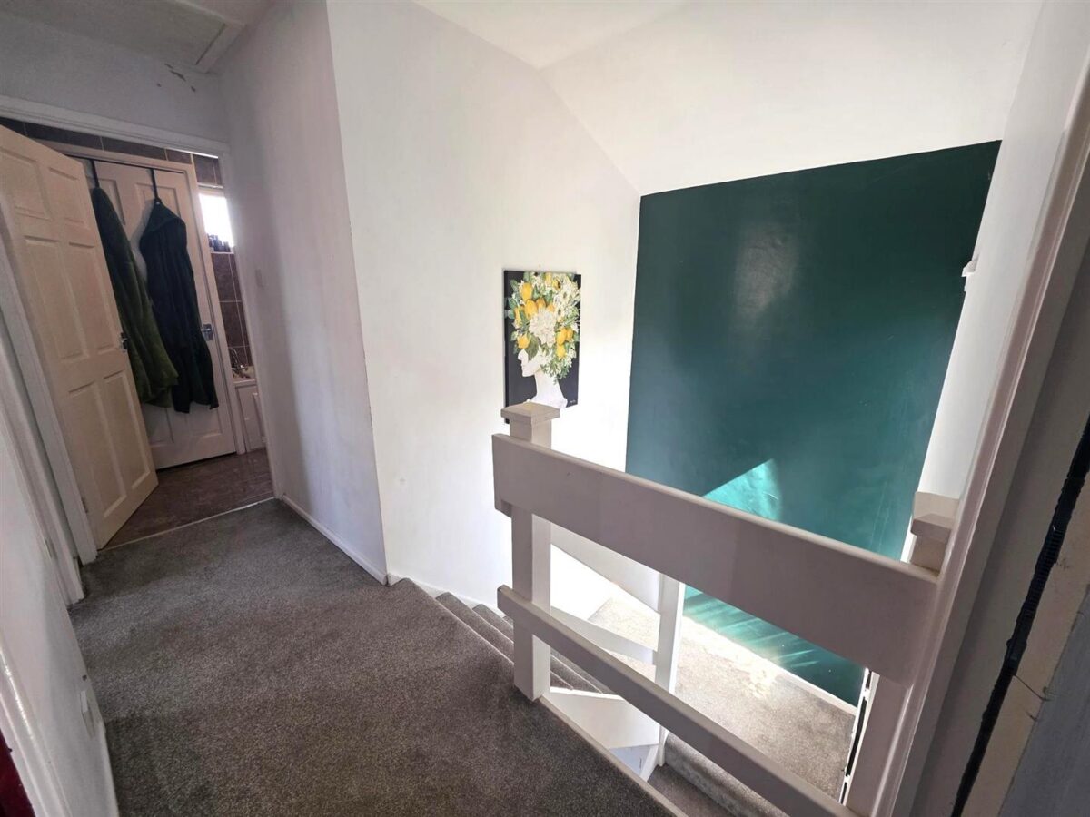 Browning Walk, Corby