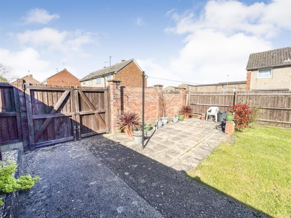 Langport Green, Corby