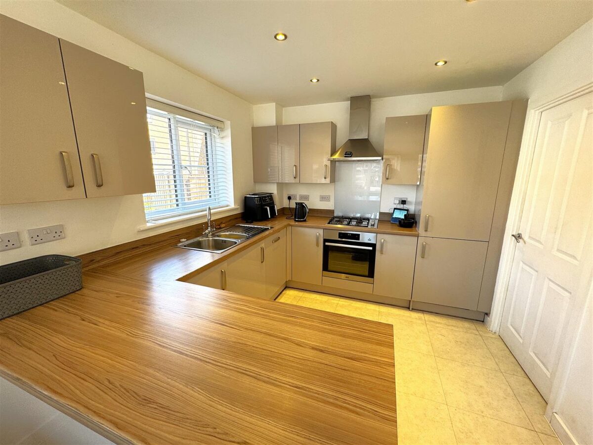 Sunningdale drive, Corby