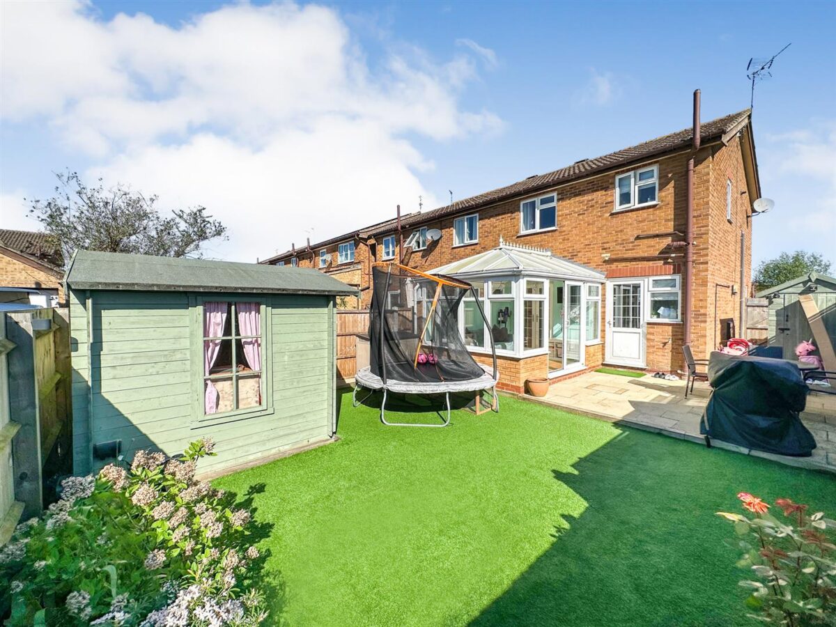 Wensleydale Park, Corby