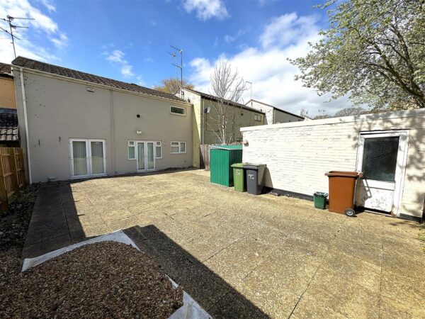 Kensington walk, Corby