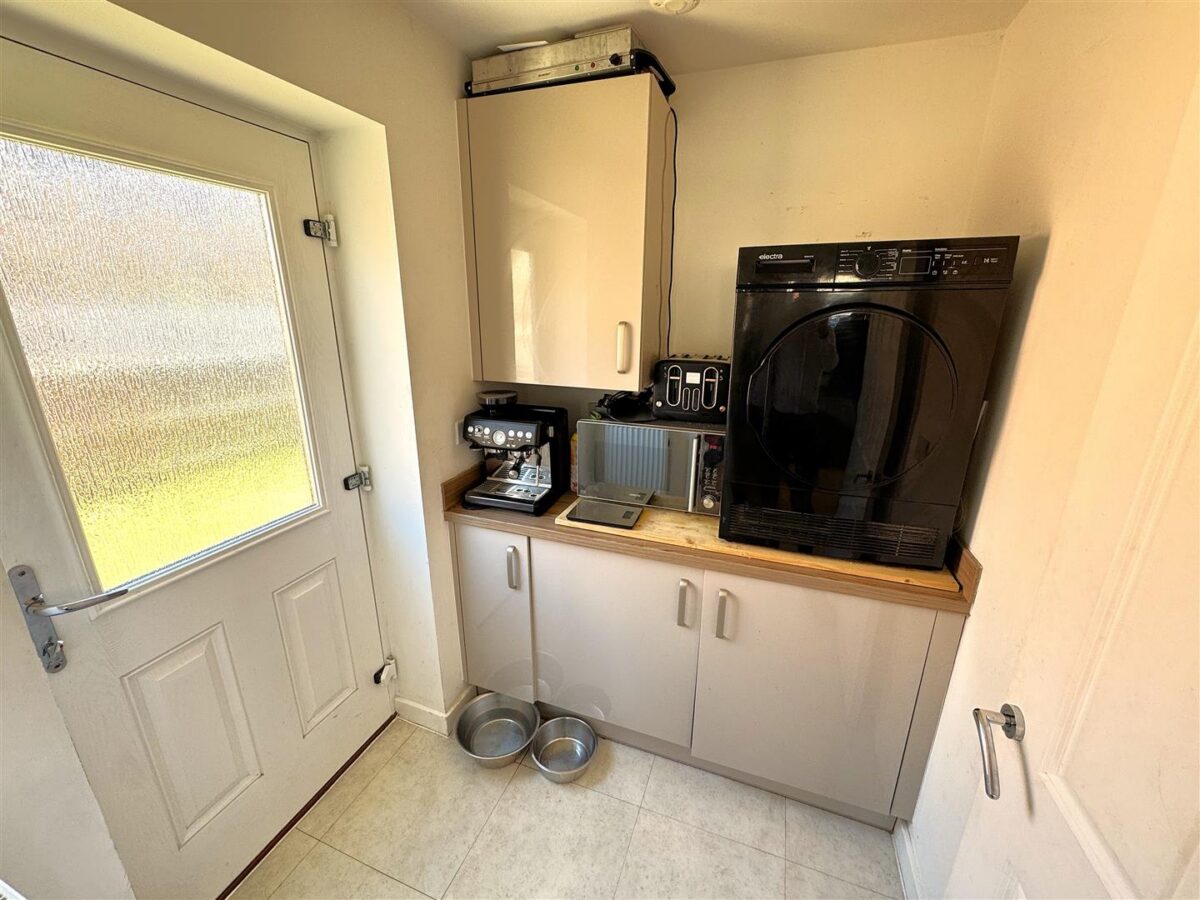 Sunningdale drive, Corby