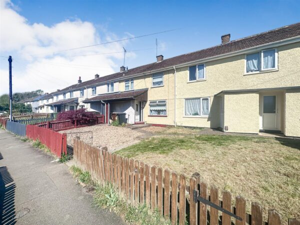 Llewellyn Walk, Corby